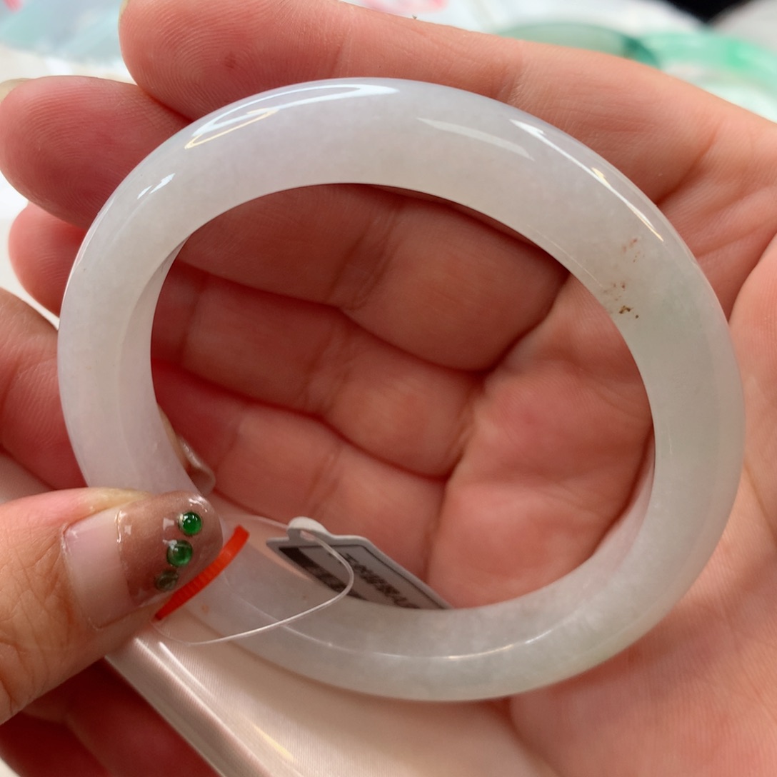 翡翠未镶嵌手镯圈口56.3圈