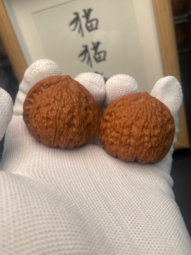 38加高端小众蛇王一抹红文玩核桃