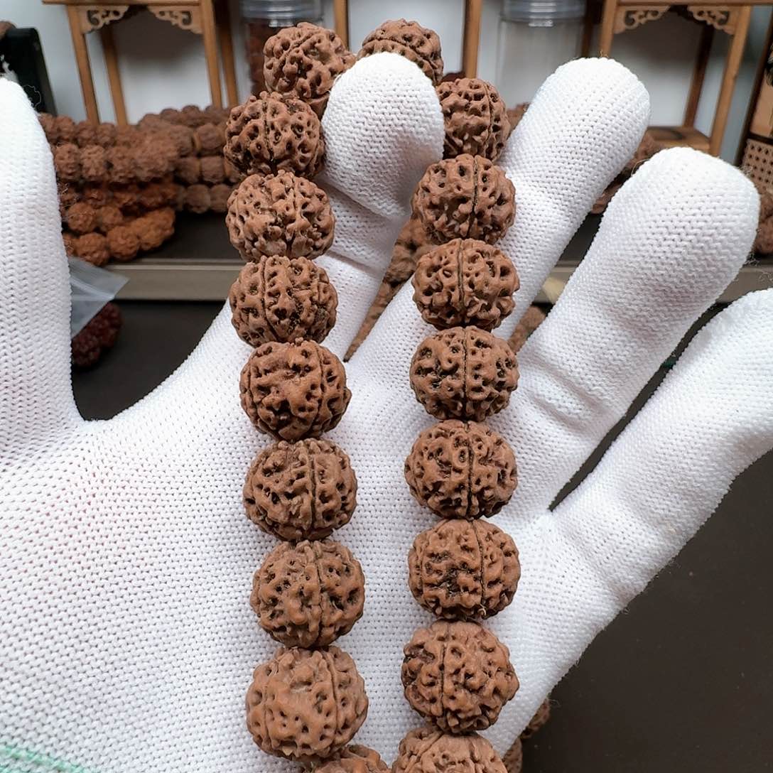 金刚菩提手串16蜂窝小金豆