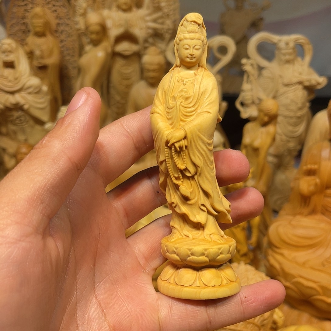 黄杨木小瑕疵念珠观音