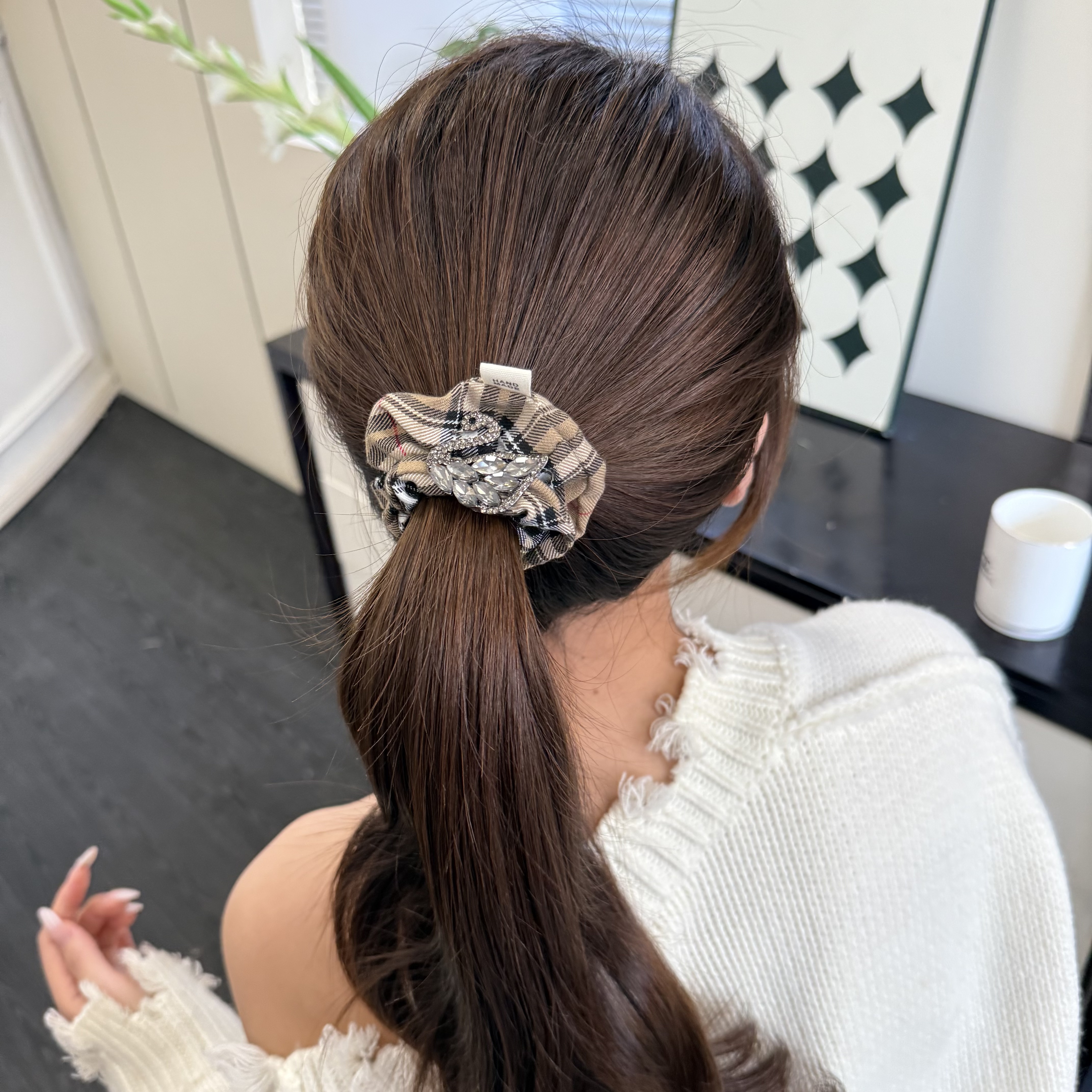 精品满钻天鹅钻时尚咖色格子发圈4703