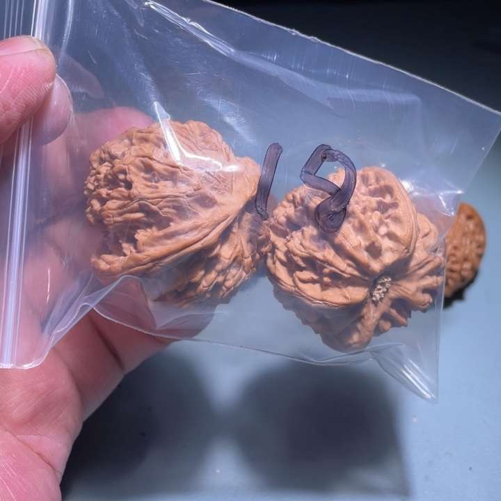 文玩核桃吊坠18呃呃呃呃
