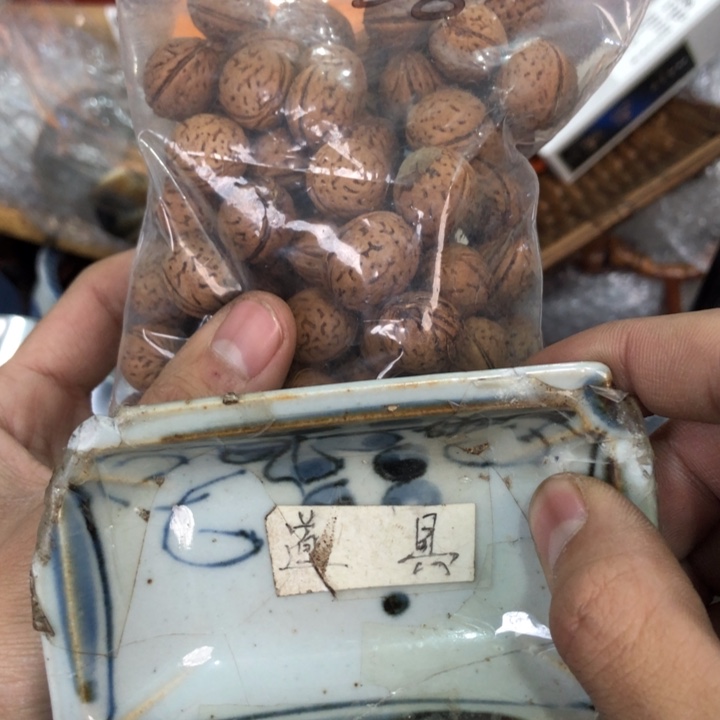 陶瓷孤品单件车里拍