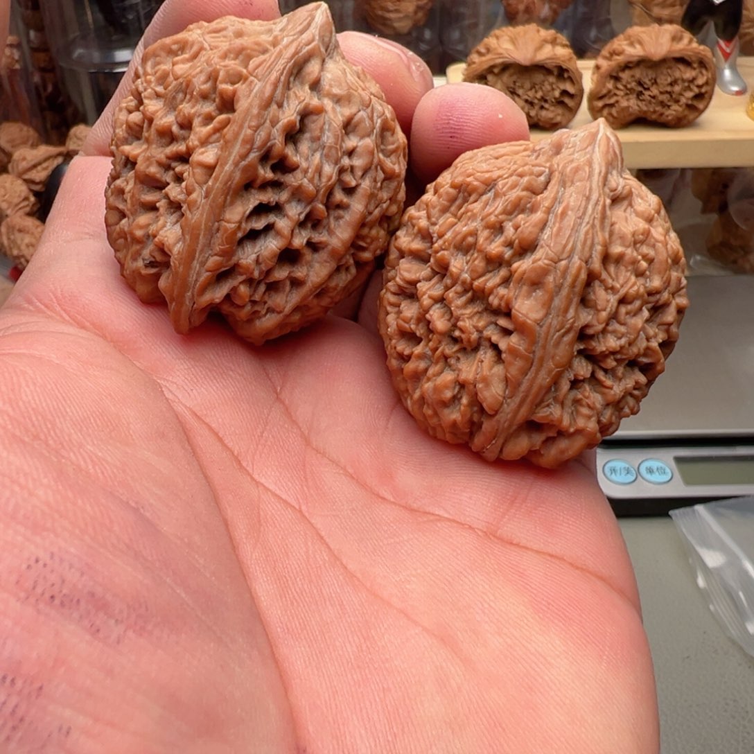 文玩核桃把件36尺蒜头