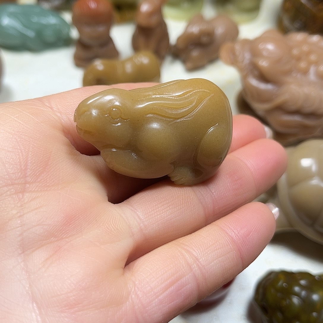 白玉菩提吊坠白玉菩提吊坠