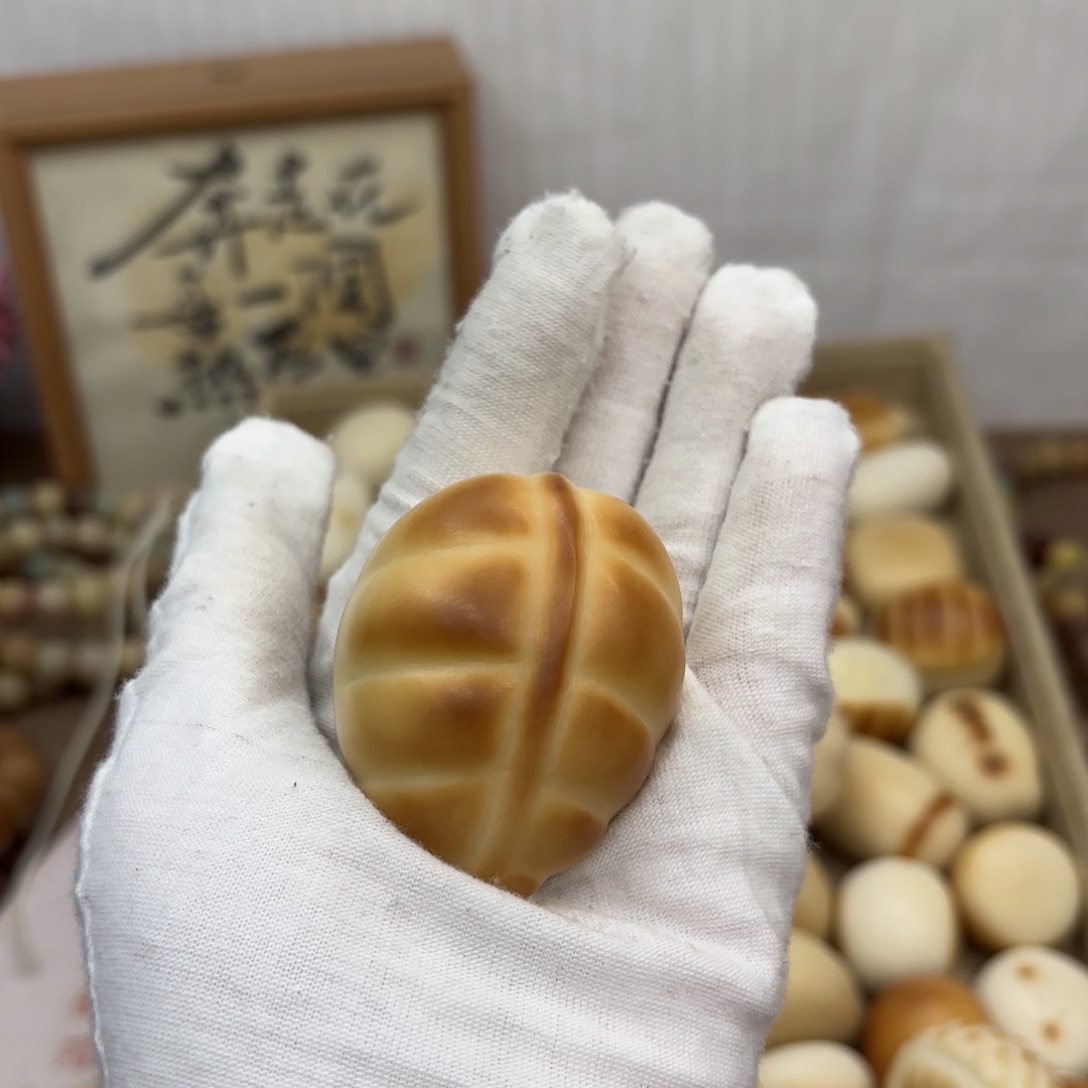 吊坠菩提根/象牙果牙果春卷把件679