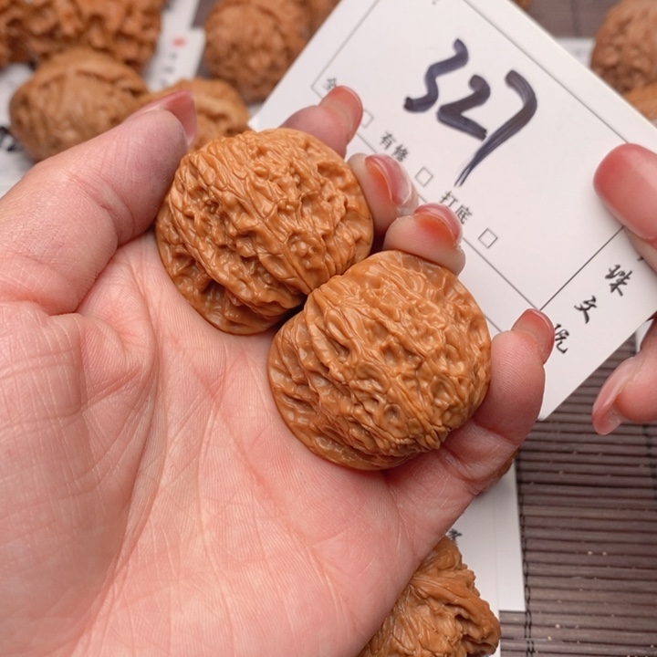 文玩核桃吊坠37正磨327