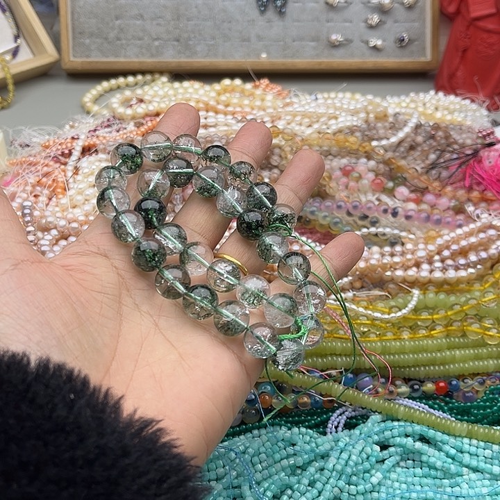 玛瑙/玉髓珠宝半成品未镶嵌一条12mm绿幽灵