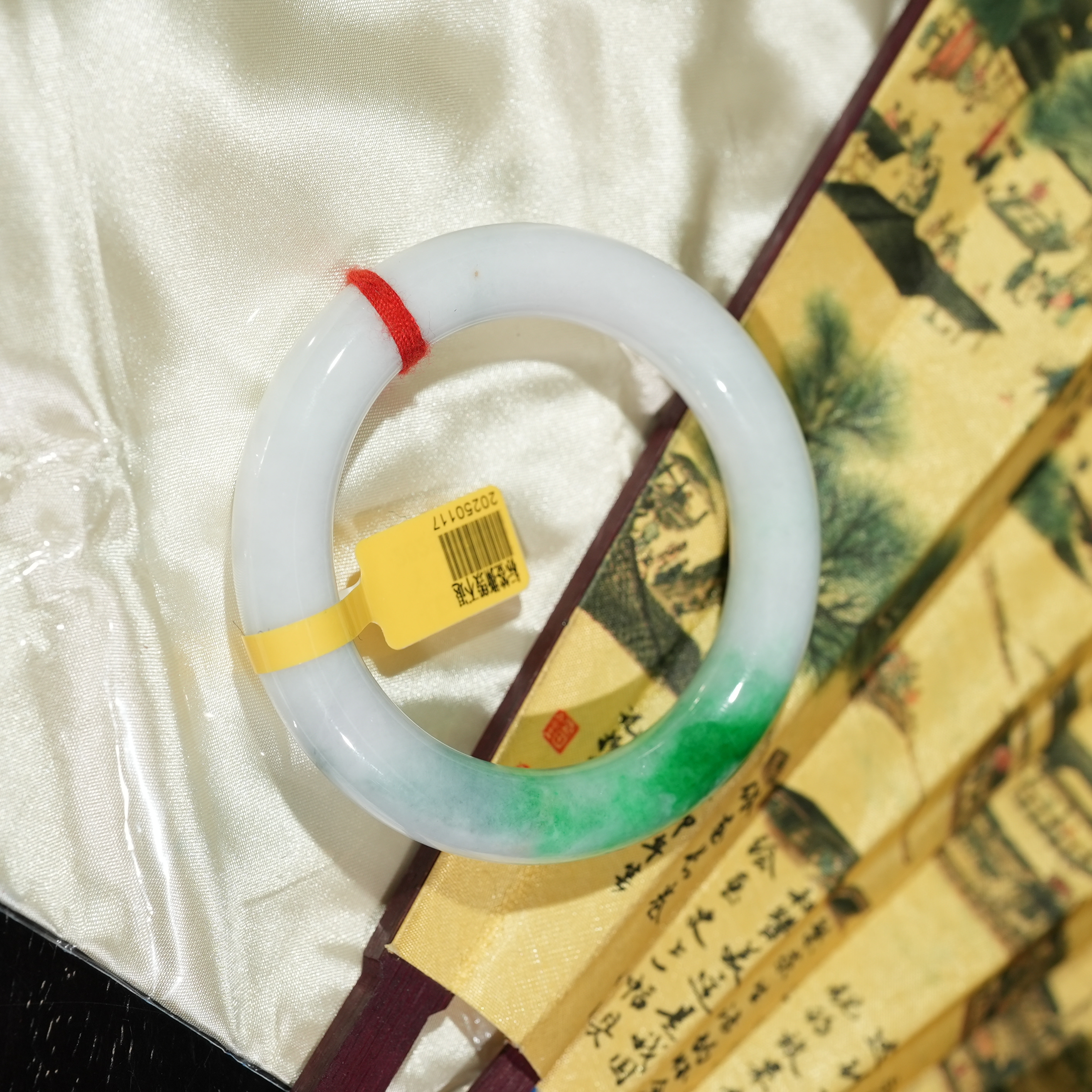 1.17香港王老板-翡翠手镯2c493