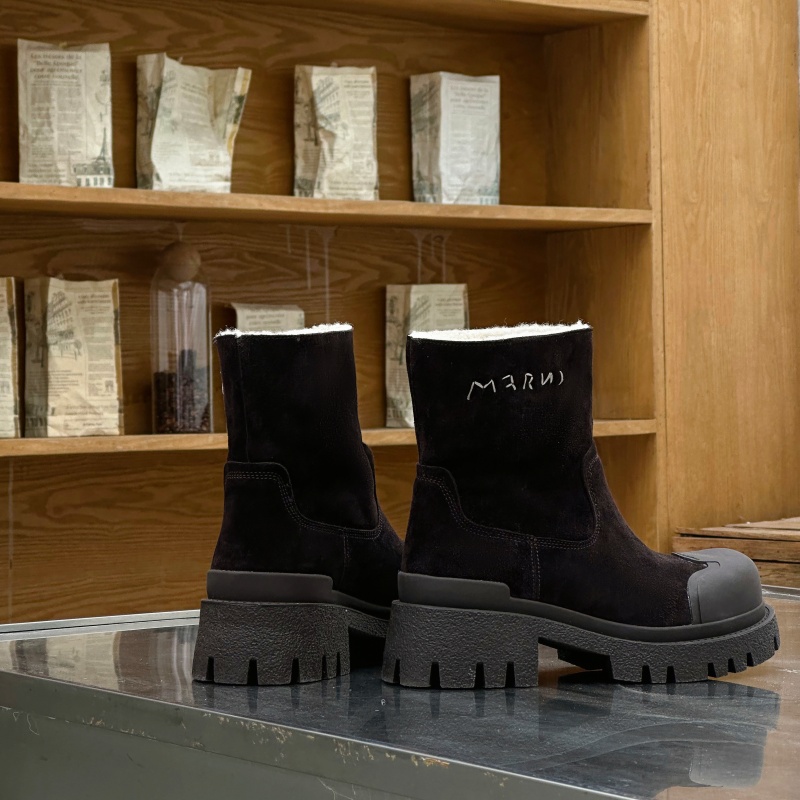 2025冬季潮流雪地靴厚底女靴冬季马丁靴6187