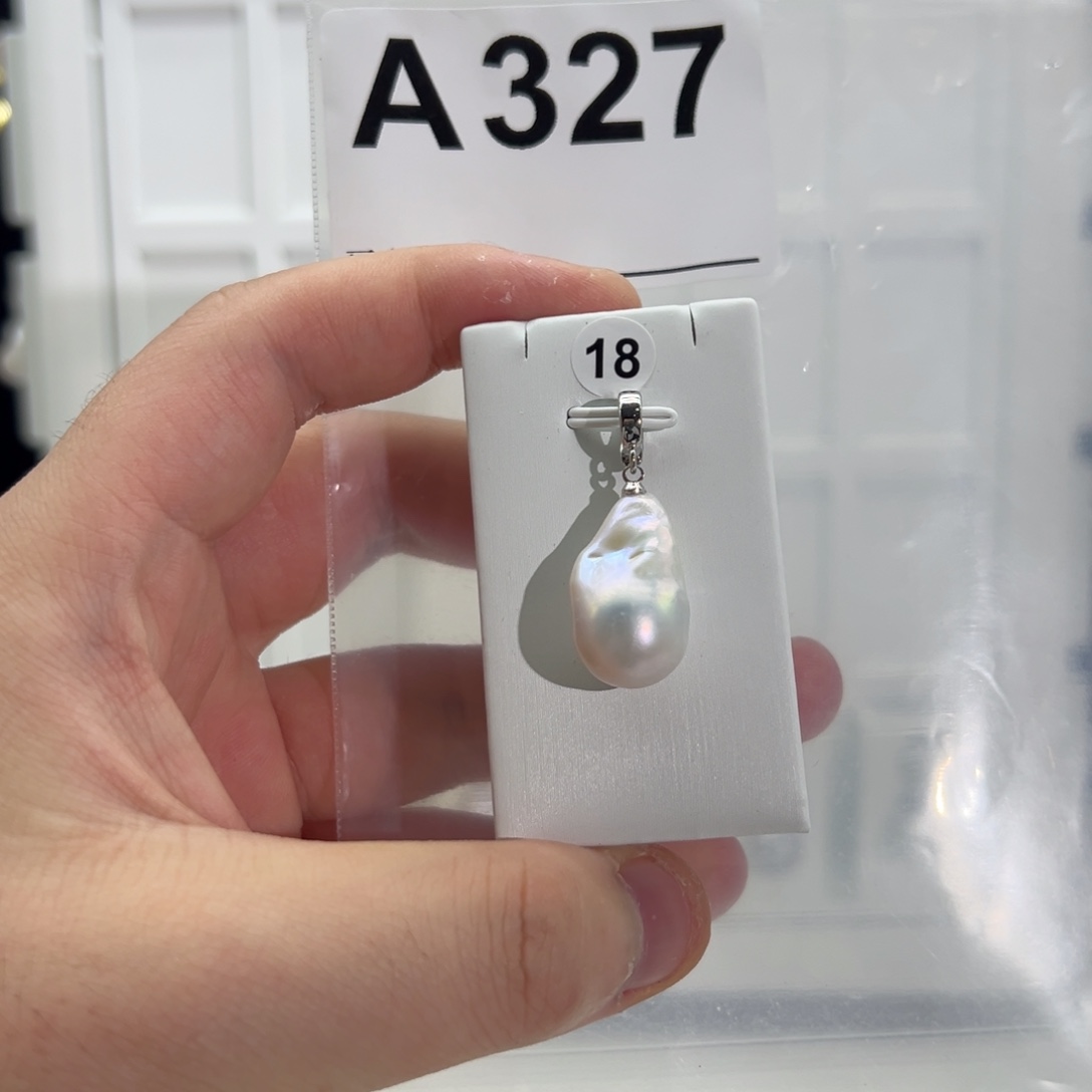 淡水珍珠颈饰合金