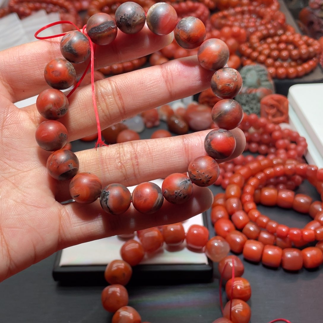 南红玛瑙手链未镶嵌