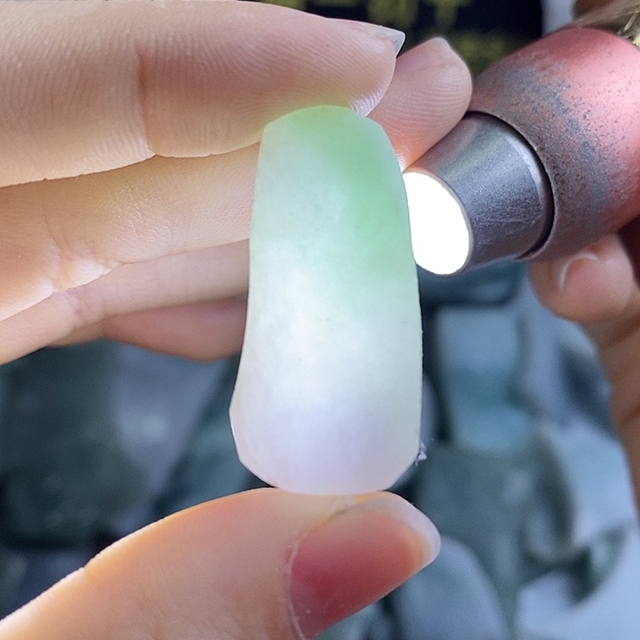 翡翠裸石纯天然翡翠