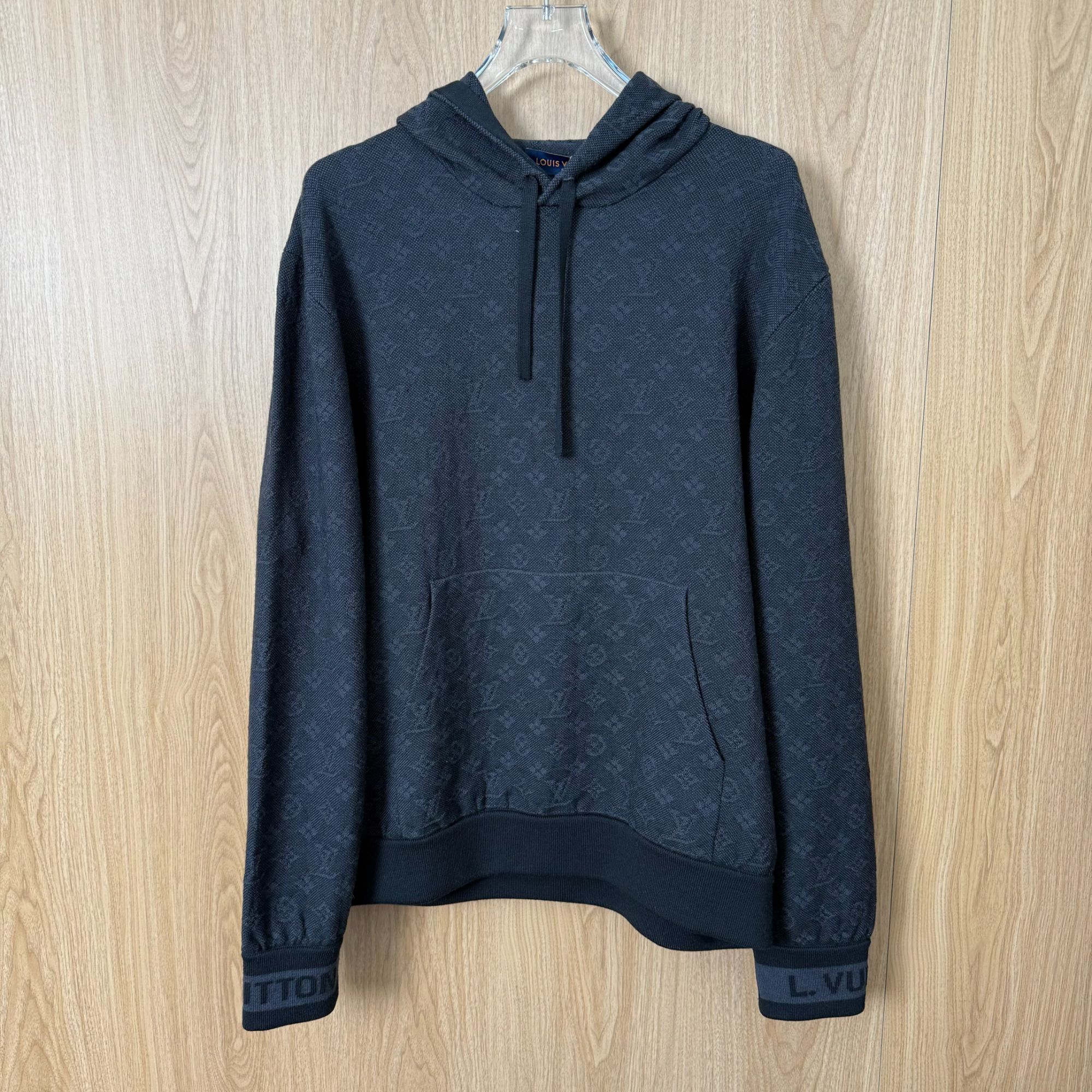 未使用 LouisVuitton/路易威登 黑灰Logo压纹连帽卫衣XL码