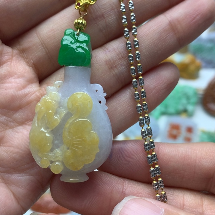 颈饰未镶嵌翡翠翡翠