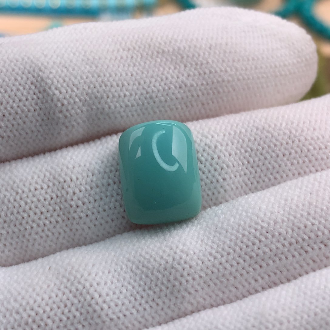 绿松石珠宝玉石未镶嵌