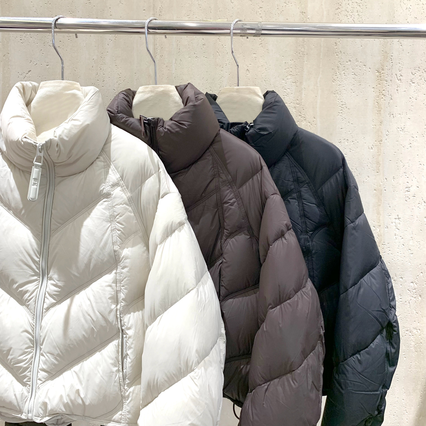 欧货25268通勤立领短款鹅绒服女2025羽绒服