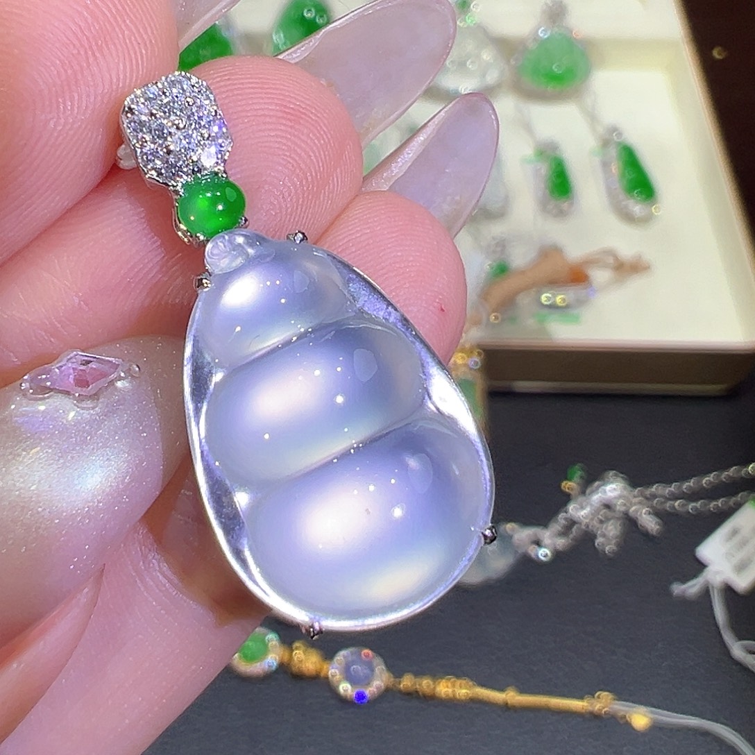 翡翠18K金镶嵌吊坠(不含链)翡翠