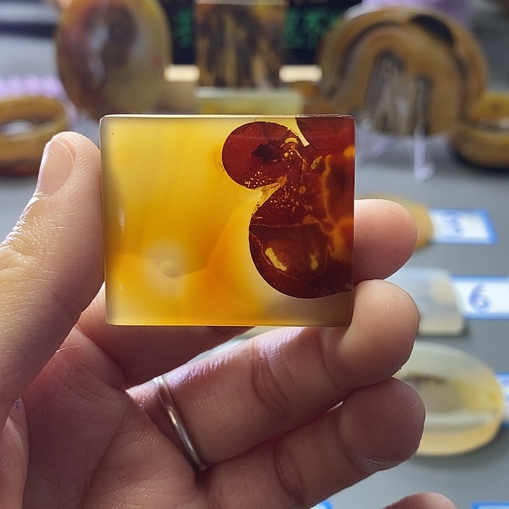 玛瑙/玉髓未镶嵌珠宝半成品90