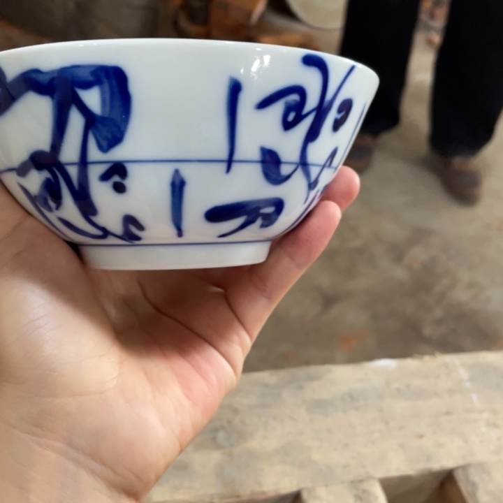 手工手绘陶瓷杯杯