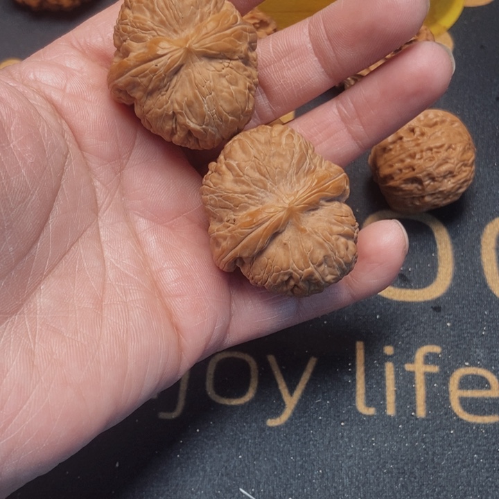 文玩核桃吊坠文玩核桃170