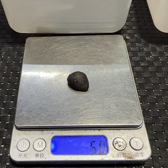 花岗石铁合金西北飞