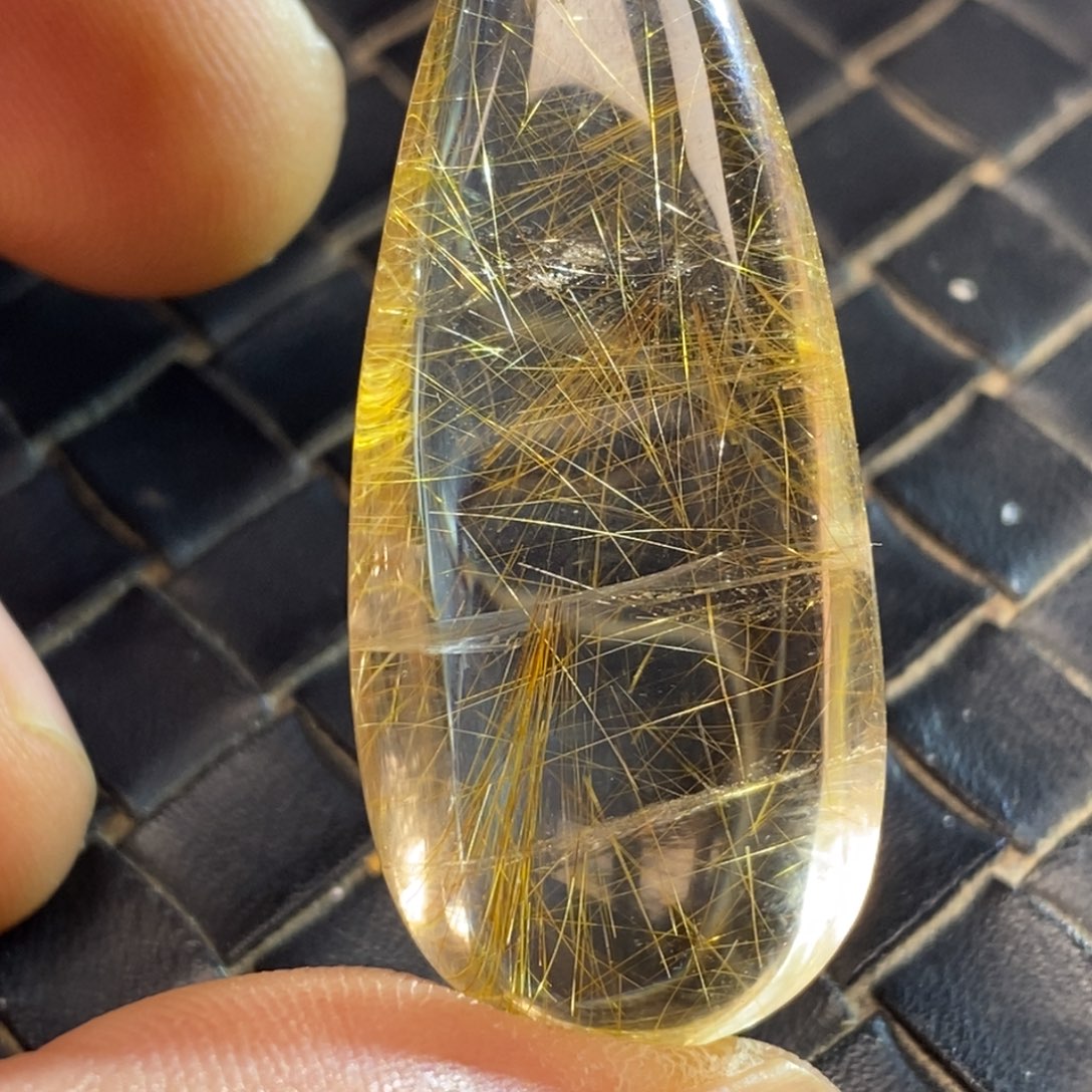 水晶颈饰未镶嵌c***d水晶挂坠