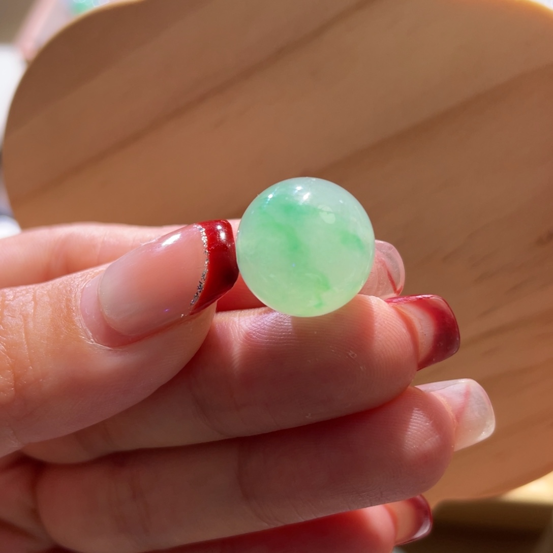 翡翠散珠天然缅a金丝绿单珠