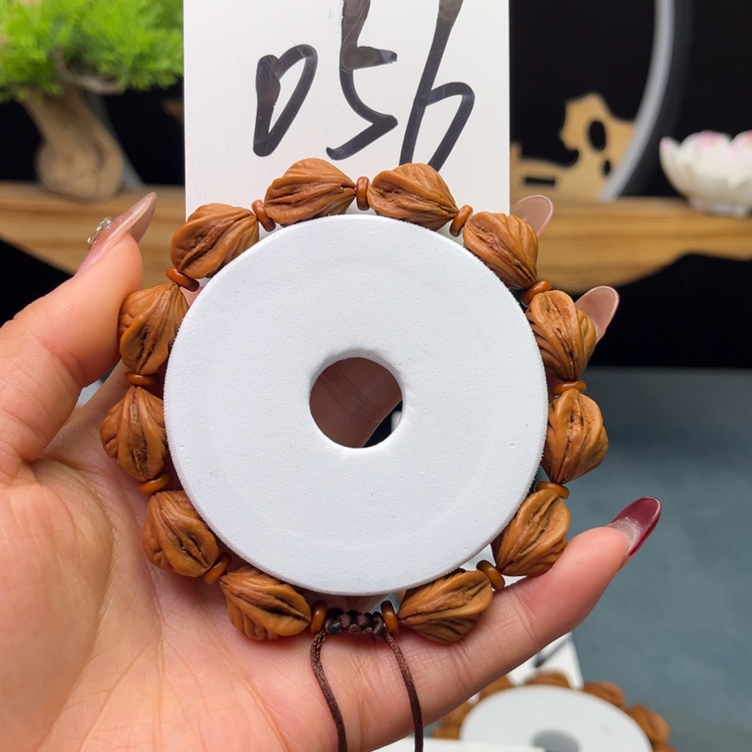 桃核手串13生命之源