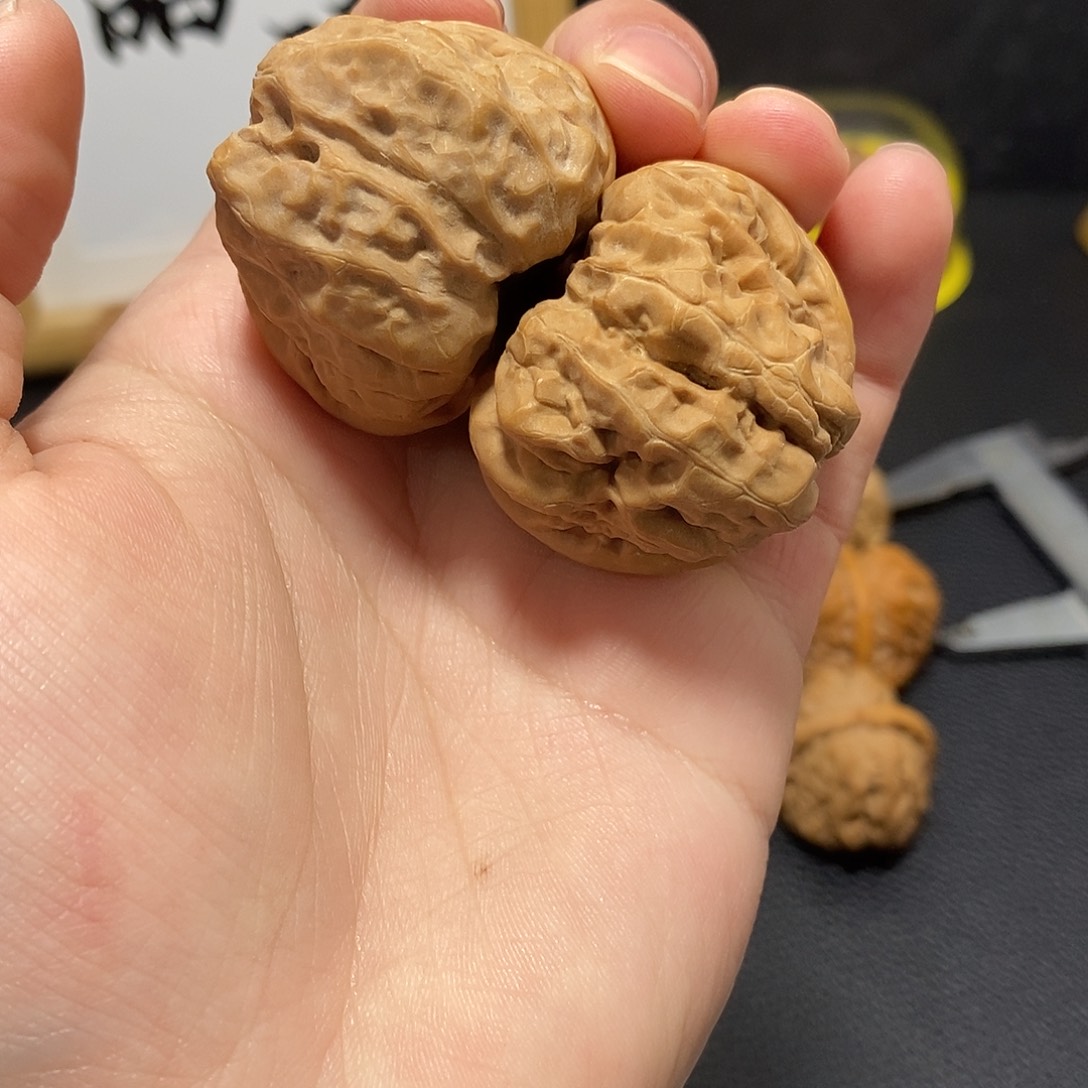 文玩核桃把件蛤蟆