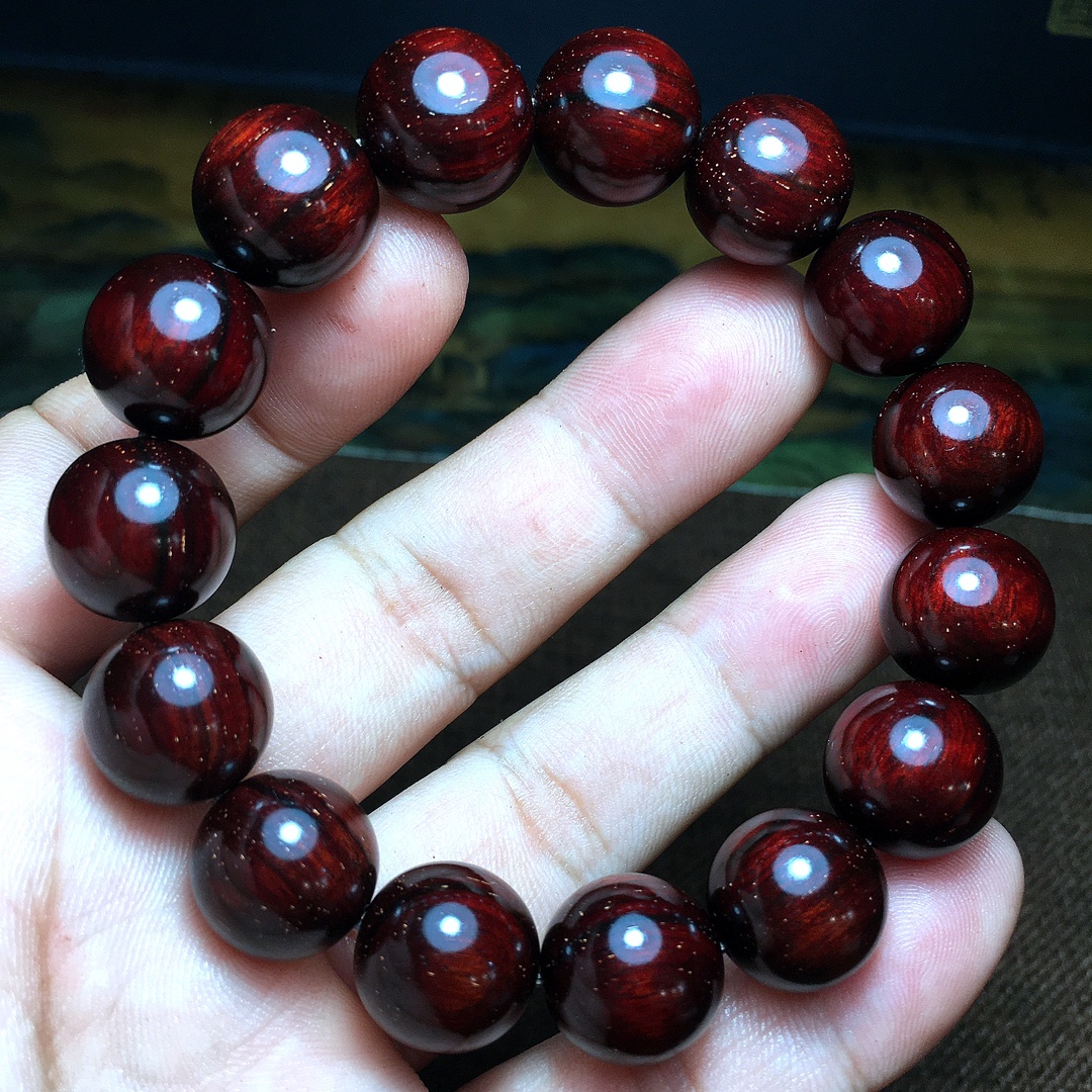 瑕疵1.5/15颗 印度小叶紫檀，泥料多金星，下单默认有瑕有裂，福利款