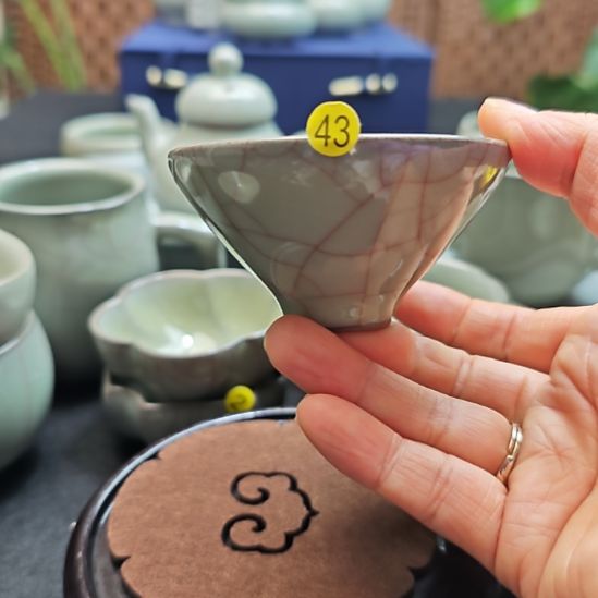 东霞官窑斗笠杯福利