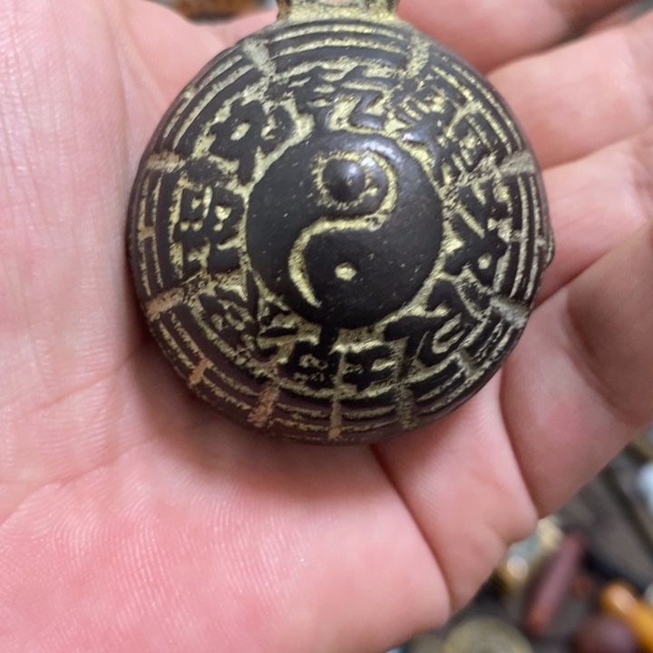 黄铜铜铃一个小铃铛
