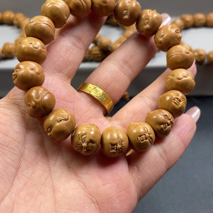 猴头核桃吊坠猴头核桃人生百态