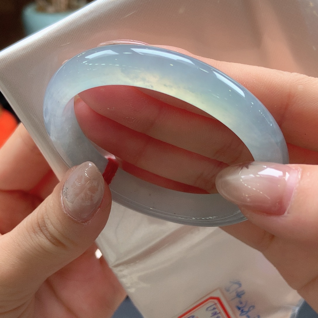 翡翠未镶嵌手镯51贵妃冰蓝炸光26号