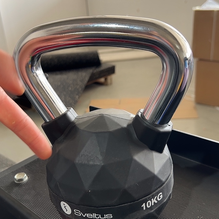 全新黑色竞技壶铃10公斤一只