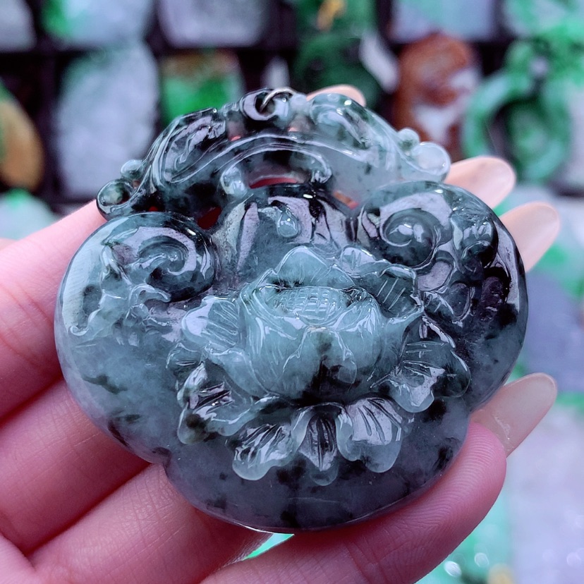 【闪购商品】翡翠颈饰未镶嵌天然