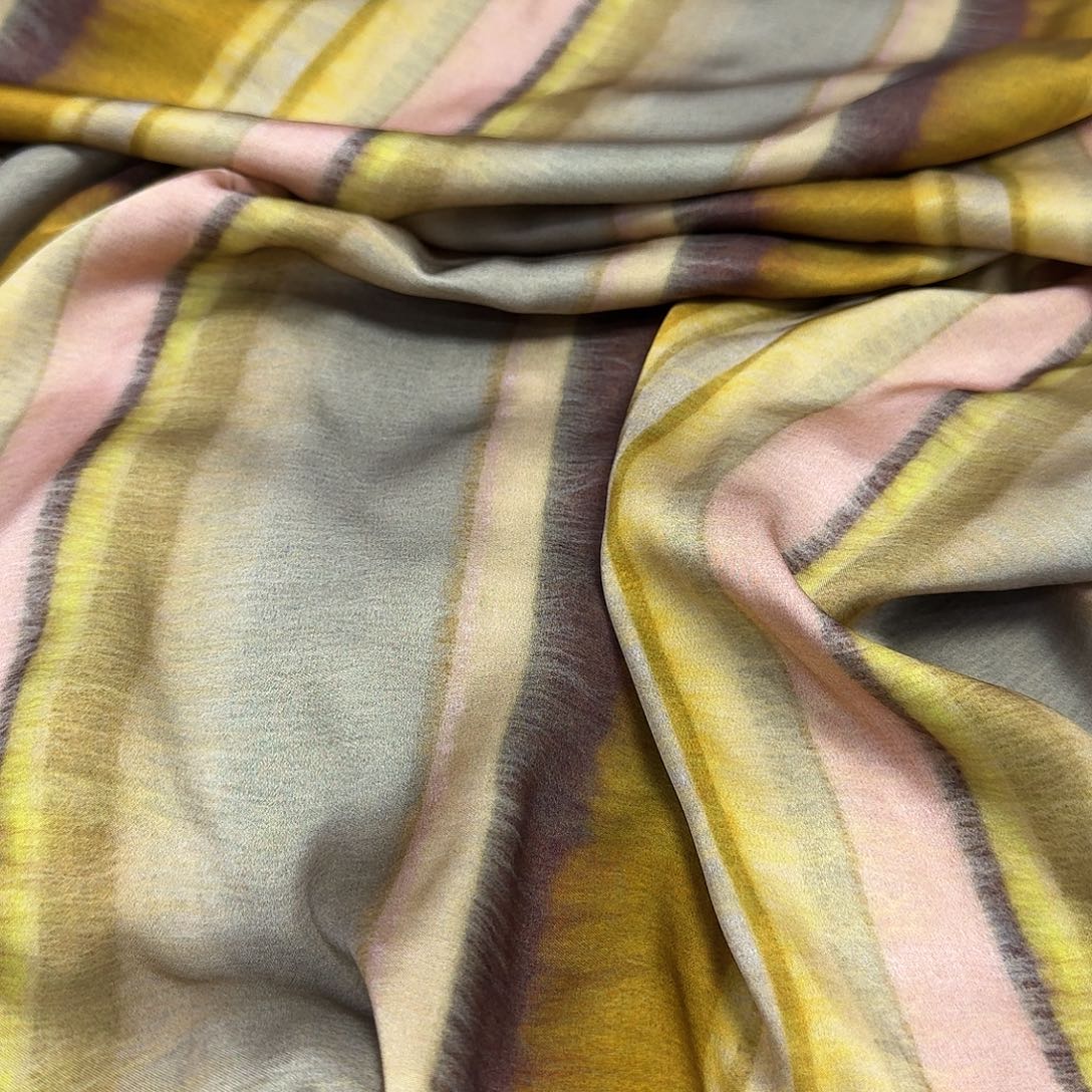 人丝素皱缎一米价格