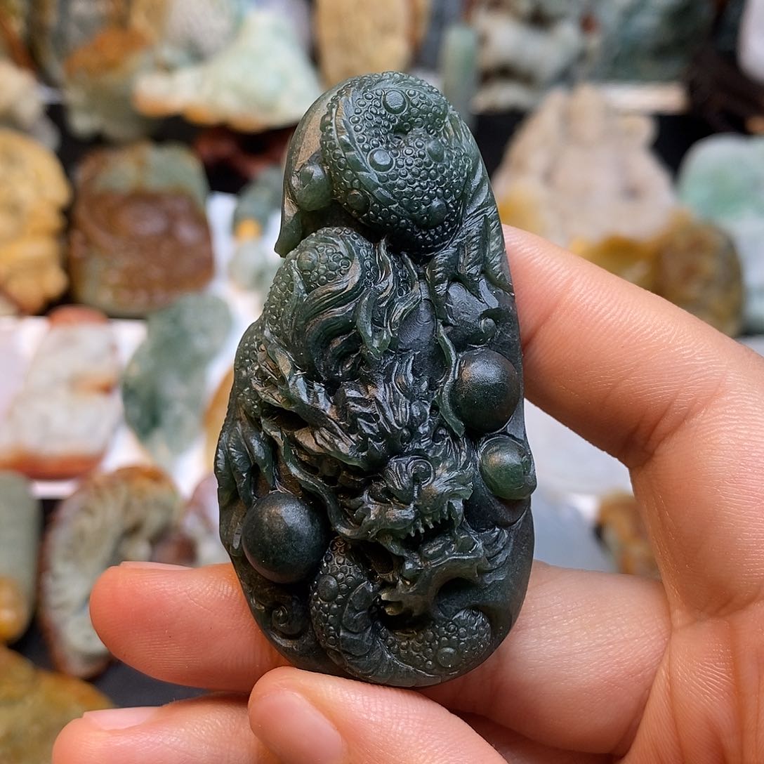 定制翡翠未镶嵌特色89