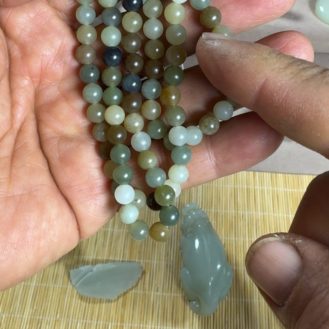 和田玉颈饰未镶嵌