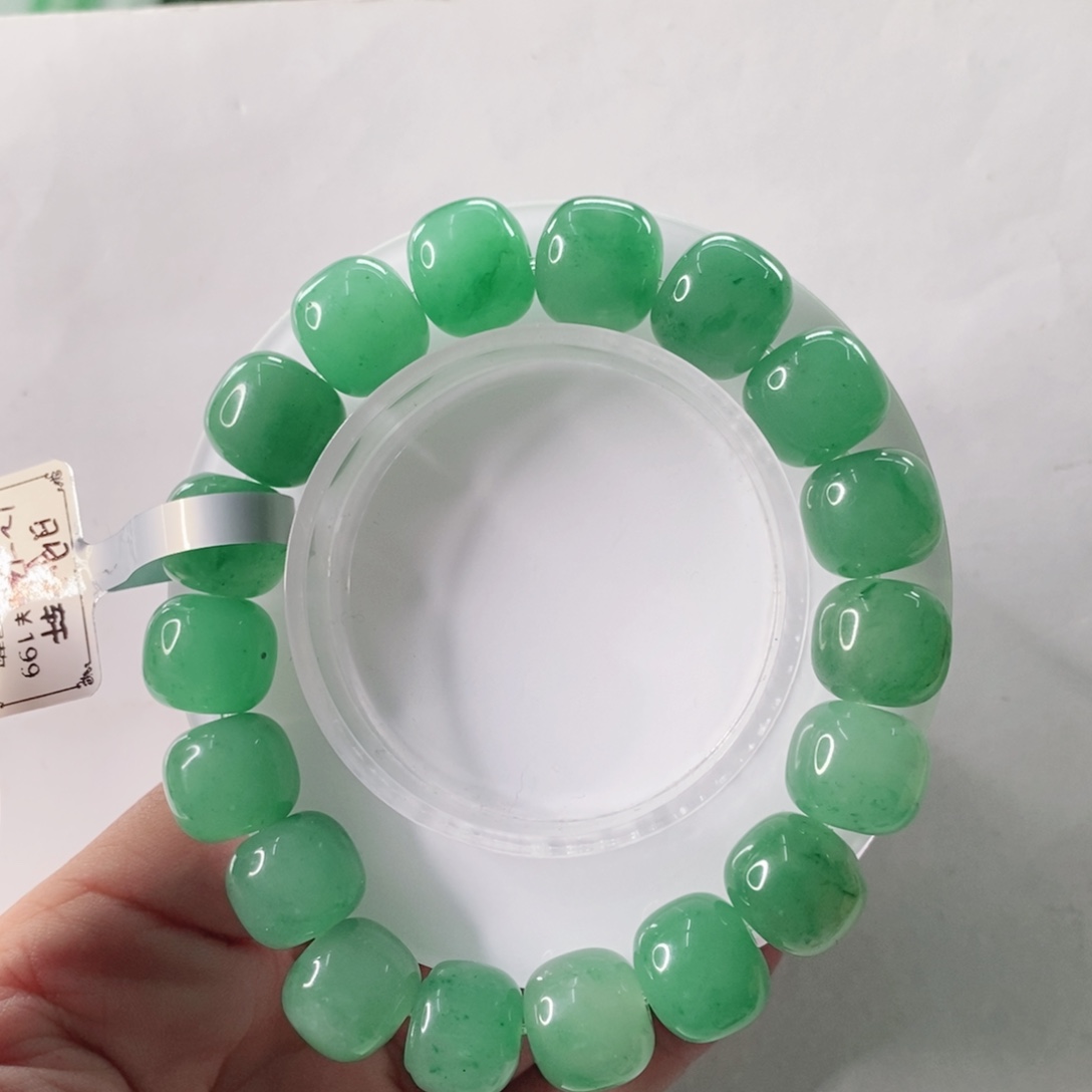 石英质玉未镶嵌手链