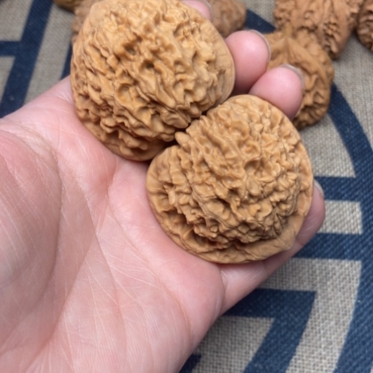 吊坠文玩核桃麒麟纹官帽