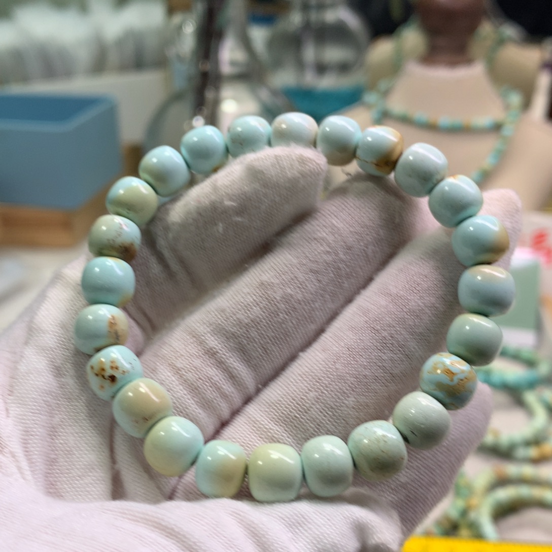 绿松石未镶嵌饰品