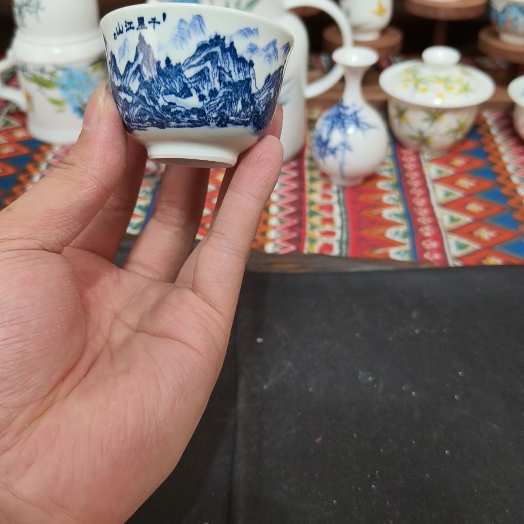 大***x摆件景德镇手工手绘高温瓷器