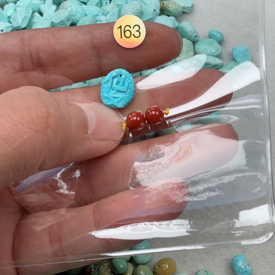 南红玛瑙未镶嵌珠宝奇石