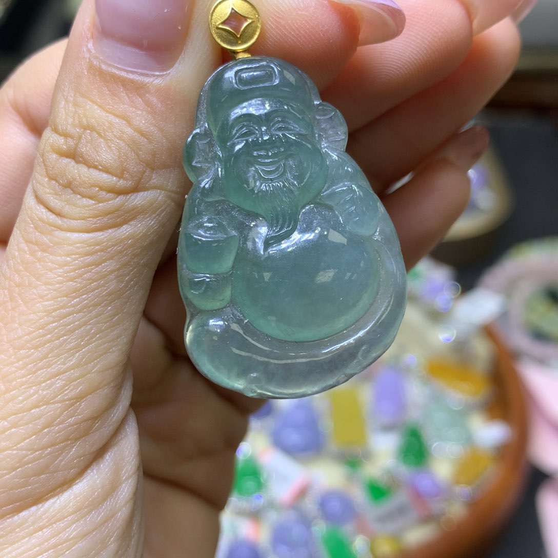 翡翠颈饰18K金镶嵌翡翠吊坠项链