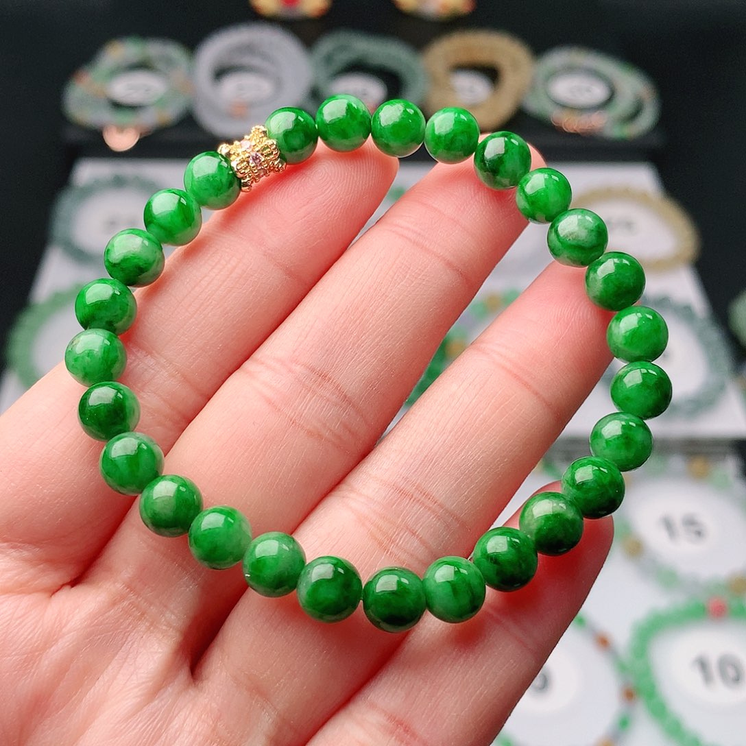 翡翠手串未镶嵌翡翠