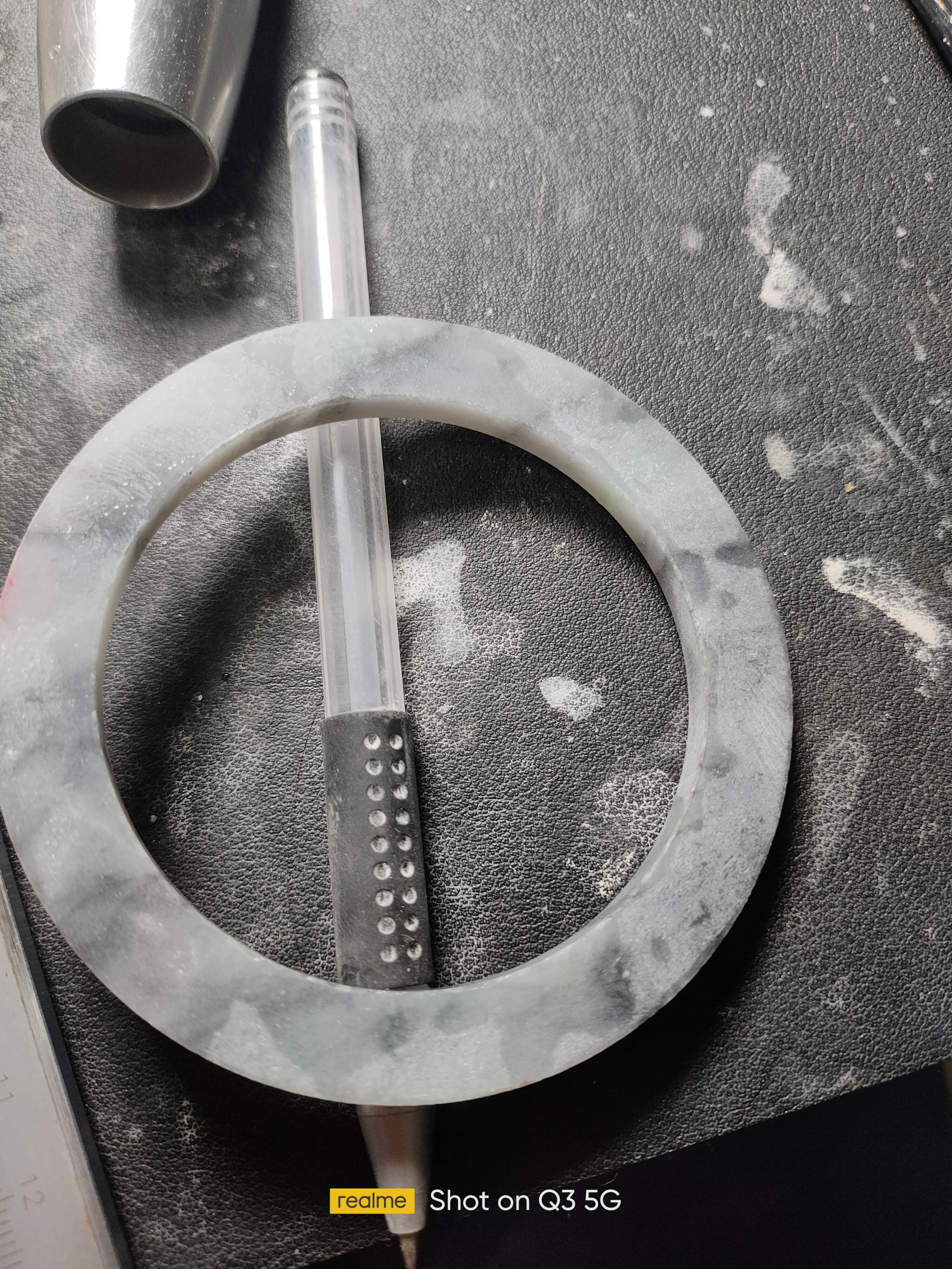 乌鸡圆条手镯定制