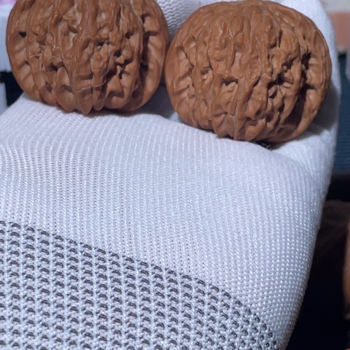 文玩核桃把件磨盘