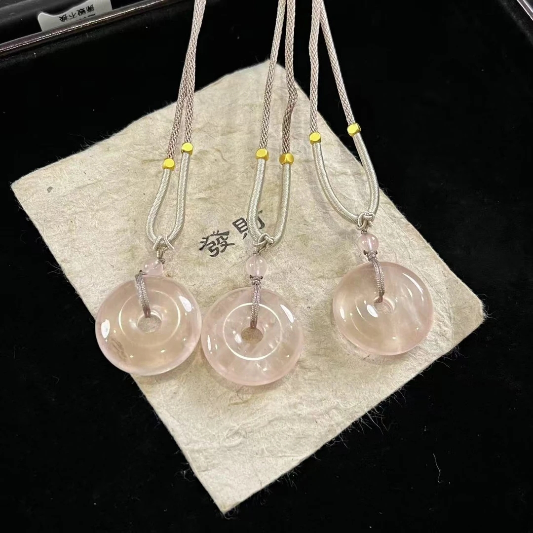 D193 「桃夭」粉晶平安扣设计款项链 多样性发一